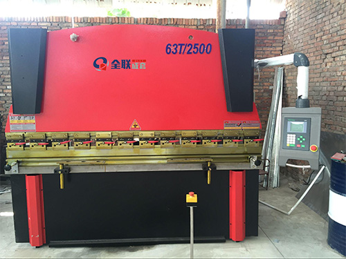 數控折彎機 數控折彎(wan)機