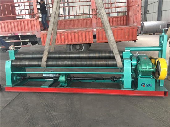 三輥(gun)卷闆機(jī) 三(sān)輥卷闆(pan)機