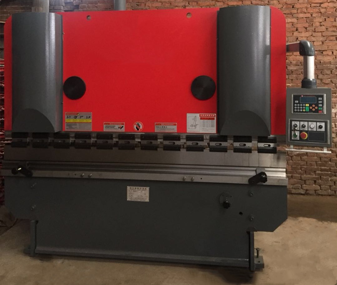 卷闆(pan)機 卷闆機