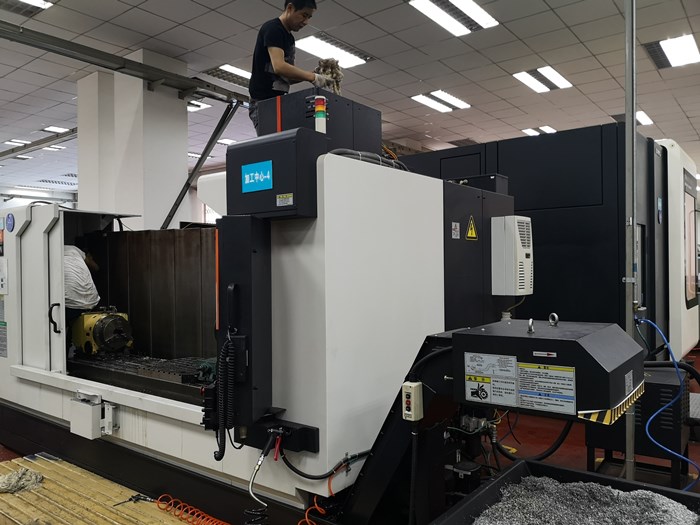 數控機床 數控(kòng)機床