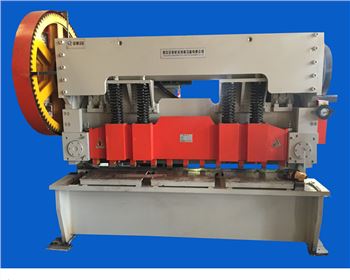 Q12-16X2500電(dian)動機械(xiè)剪闆機(ji)