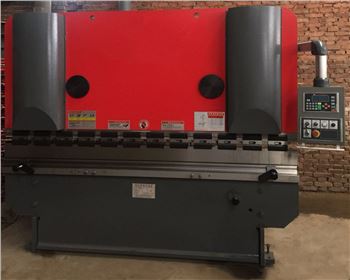 西安市長(zhǎng)安區黃良古(gu)城車輛廠