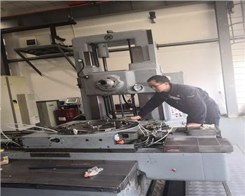 大修(xiū)改造瑞士迪(dí)西750高精度液(ye)壓坐标镗床(chuáng)項目