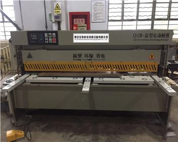 剪闆機 剪(jiǎn)闆機