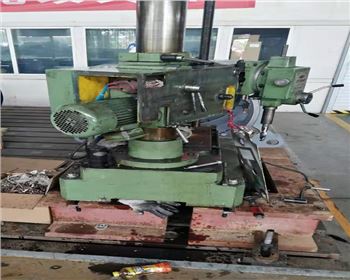 搖臂(bi)鑽床大(dà)修