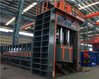 重型(xing)廢鋼剪切(qiē)機