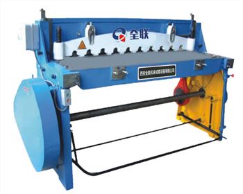 Q11機(ji)械剪闆機